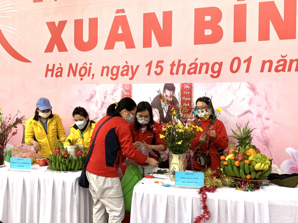 Công nhân Khu công nghiệp và Chế xuất Hà Nội rộn ràng đón “Tết sum vầy - Xuân Bình an” năm 2022