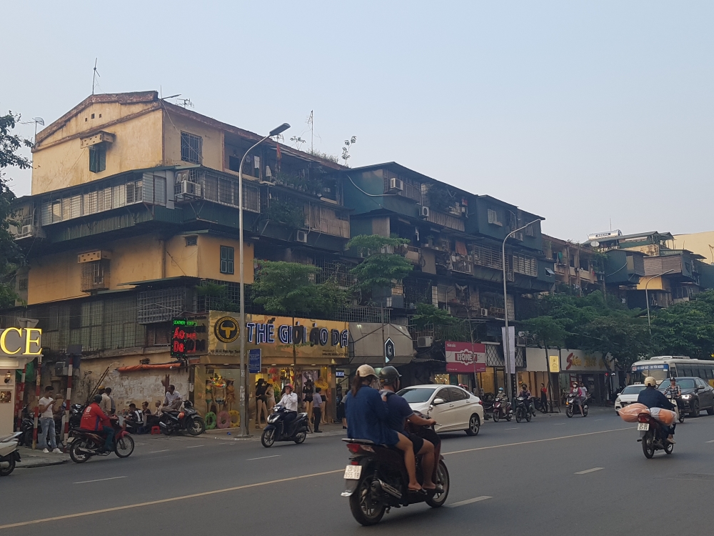 Hà Nội: Di dời các hộ dân khỏi nhà chung cư cấp độ D chậm nhất trong quý I/2023