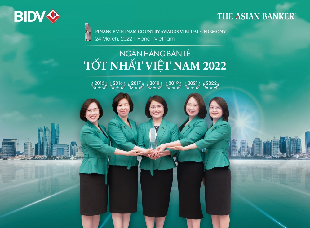 BIDV nhận giải Ngân hàng dành cho khách hàng cá nhân tốt nhất Việt Nam lần thứ 7
