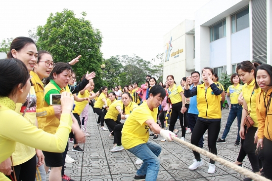 Sôi nổi Ngày hội Văn hóa thể thao trong công nhân, viên chức, lao động quận Long Biên năm 2021