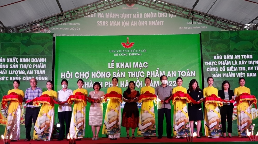 Hà Nội: Khai mạc Hội chợ nông sản thực phẩm an toàn năm 2022