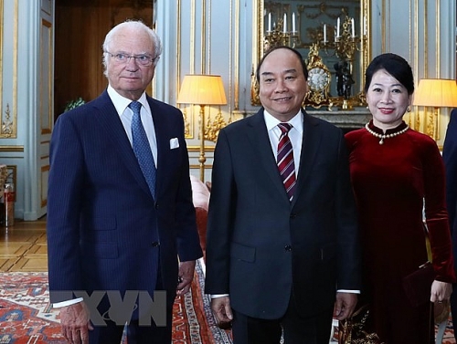 Thủ tướng Nguyễn Xuân Phúc hội kiến Quốc vương Thụy Điển Carl XVI Gustav