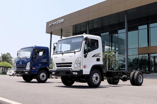 Mẫu xe tải trung Hyundai Mighty EX8 GT chính thức ra mắt tại Việt Nam