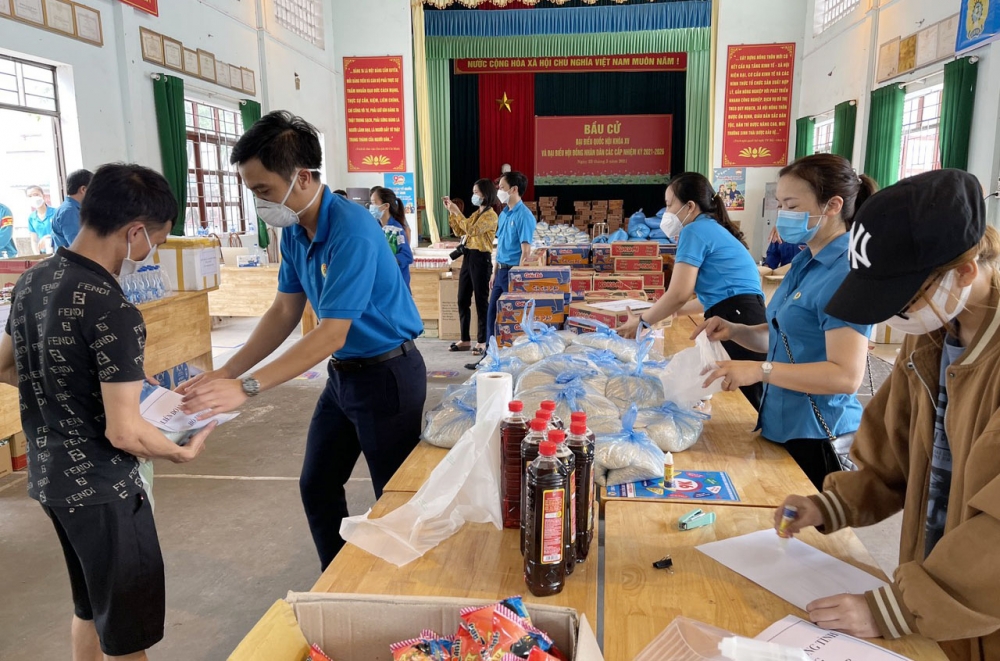 Hàng chục “Siêu thị 0 đồng” giúp công nhân lao động tỉnh Bắc Giang vững tin chống dịch