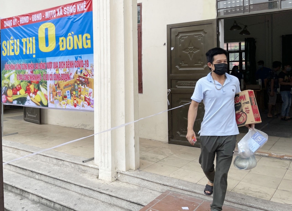 Hàng chục “Siêu thị 0 đồng” giúp công nhân lao động tỉnh Bắc Giang vững tin chống dịch