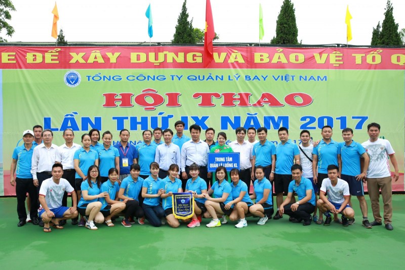 gan 400 van dong vien tham gia hoi thao tcty quan ly bay vn