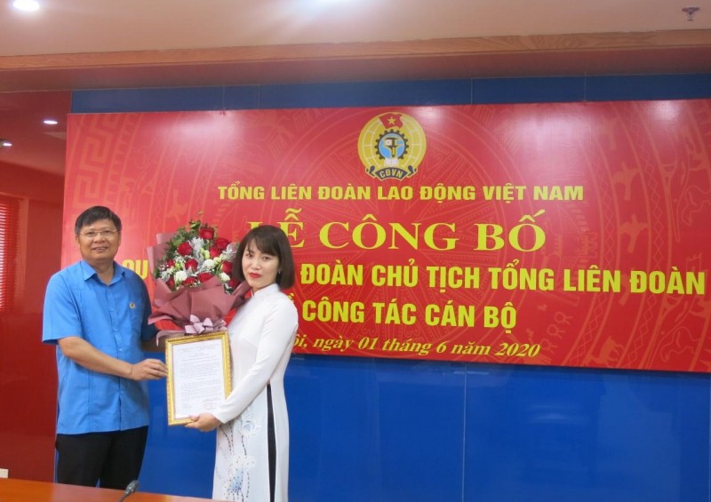 Tổng Liên đoàn Lao động Việt Nam trao quyết định bổ nhiệm lãnh đạo Ban Tài chính
