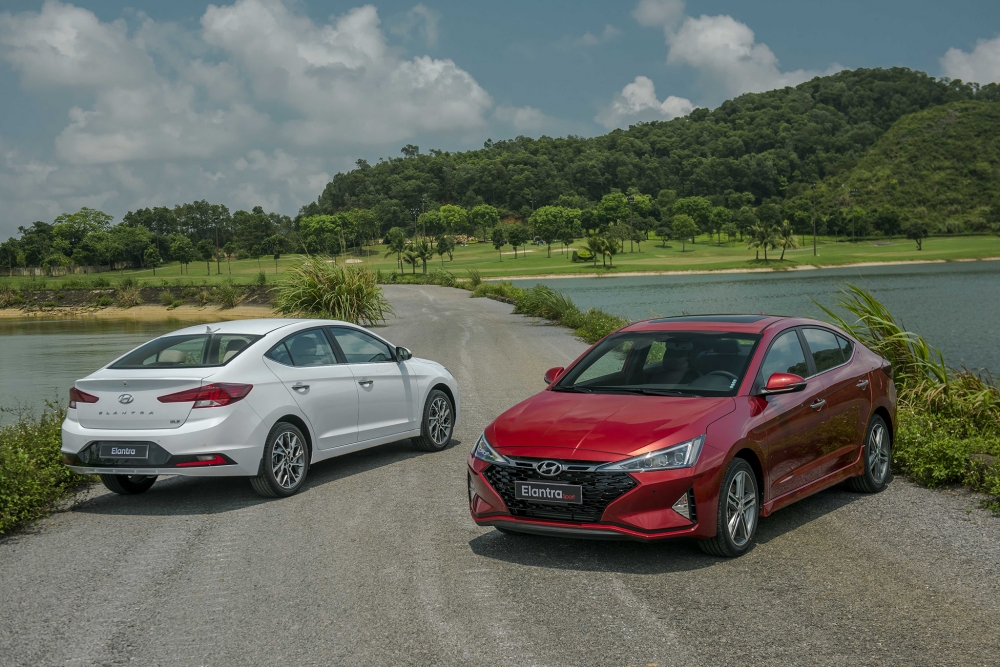 Hyundai KONA và Elantra khuyến mại lên tới 40 triệu đồng