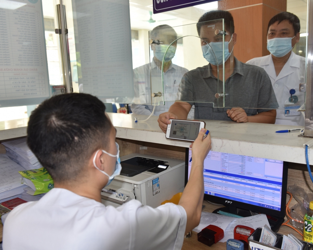 Hà Nội: Tạm thời không in thẻ bảo hiểm y tế giấy đối với một số trường hợp