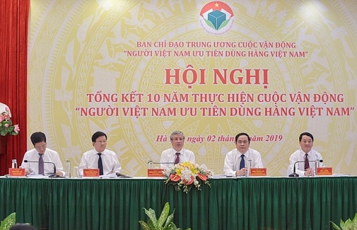 Tiếp tục lan tỏa lòng yêu nước, tự tôn dân tộc qua việc ưu tiên dùng hàng Việt