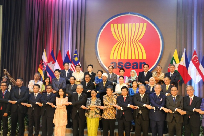 Phó Thủ tướng Phạm Bình Minh dự lễ kỷ niệm 52 năm Ngày thành lập ASEAN