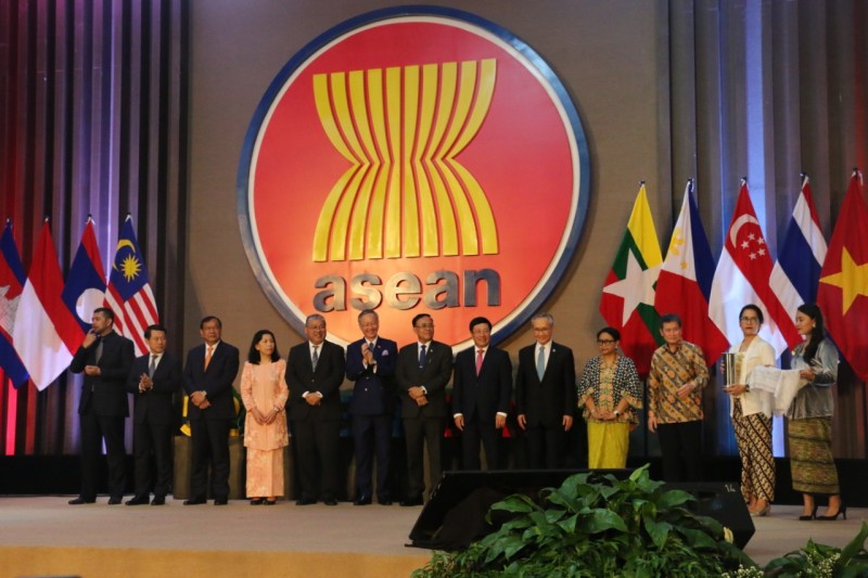 Phó Thủ tướng Phạm Bình Minh dự lễ kỷ niệm 52 năm Ngày thành lập ASEAN