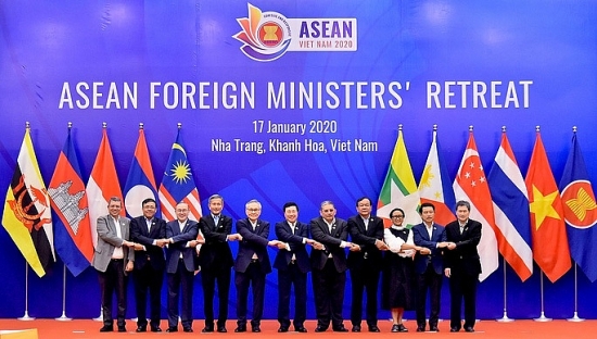 Các Bộ trưởng Ngoại giao ASEAN ra tuyên bố về Tầm quan trọng của việc Duy trì hòa bình và ổn định ở khu vực