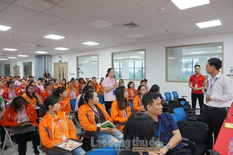 Tuyên truyền chính sách pháp luật BHXH tới 300 công nhân tại Hải Phòng