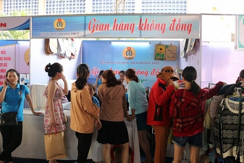 Thừa Thiên - Huế: Hàng tỉ đồng chăm lo cho công nhân lao động