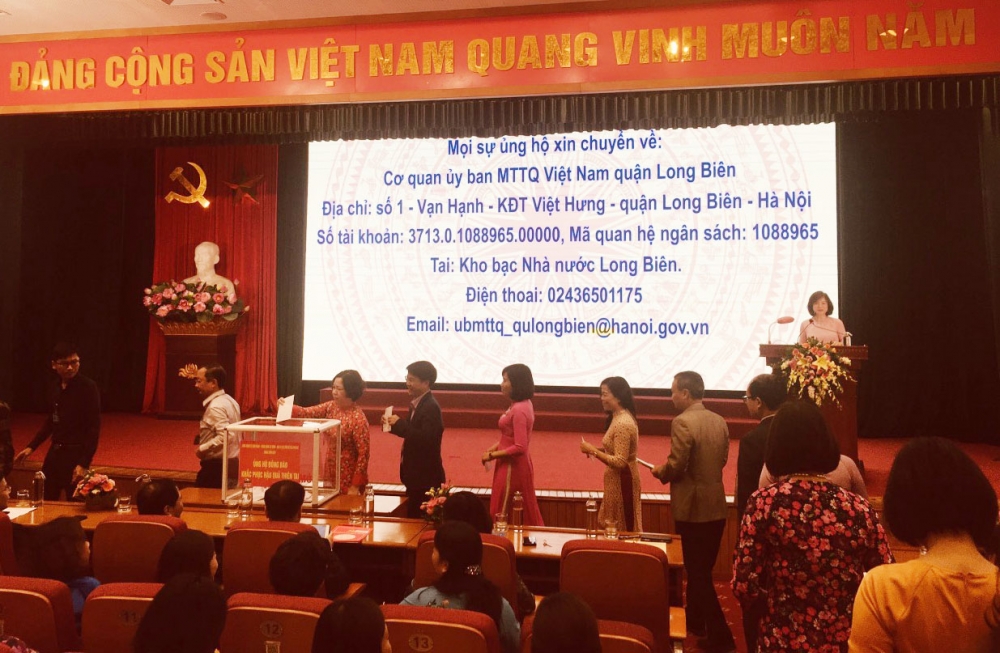 Long Biên: Nhiều công đoàn cơ sở quyên góp ủng hộ đồng bào các tỉnh miền Trung