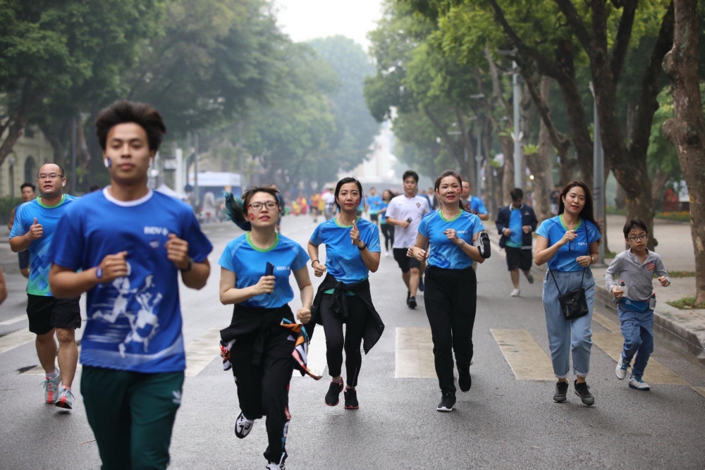 Gần 25.000 người tham gia Giải chạy “Tết ấm cho người nghèo - Vì miền Trung thương yêu”