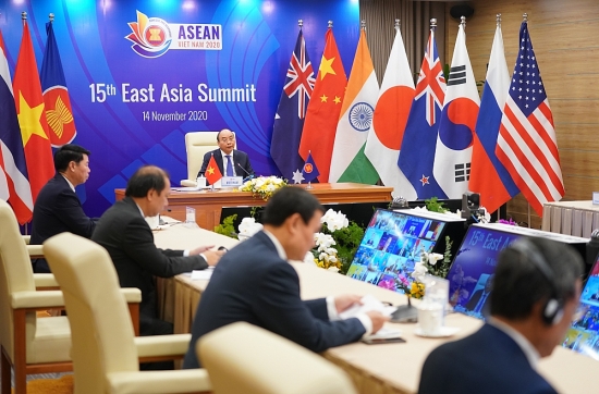 Hội nghị Cấp cao Đông Á lần thứ 15: Thông qua 5 Tuyên bố quan trọng