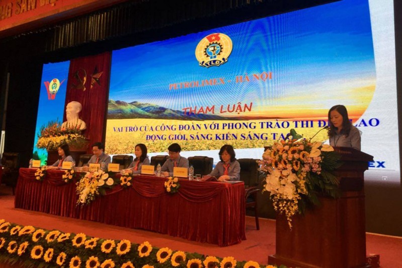 Khai mạc Đại hội Công đoàn quận Long Biên khóa IV khai mac dai hoi cong doan quan long bien khoa iv