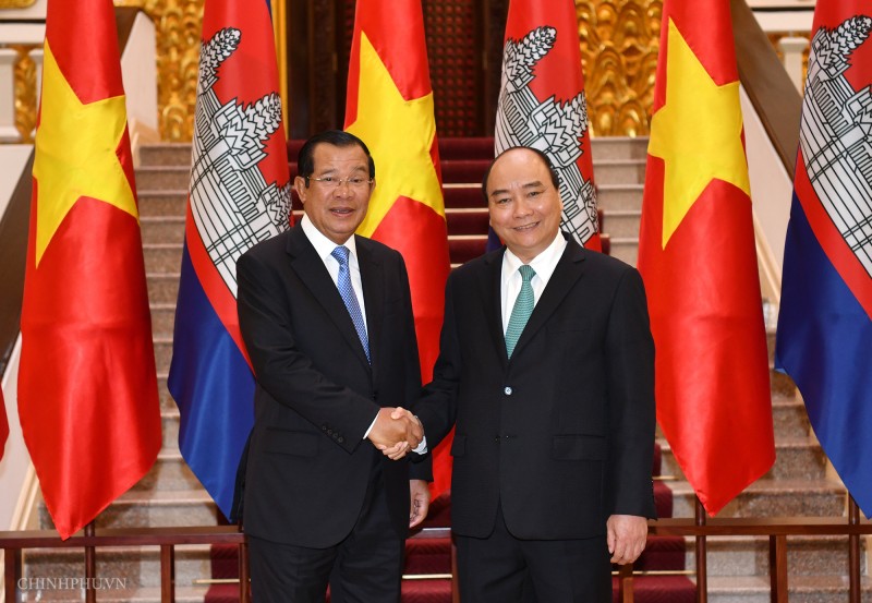 Việt Nam - Campuchia: Thắt chặt quan hệ qua 5 văn kiện hợp tác