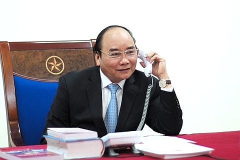 Thủ tướng Nguyễn Xuân Phúc điện đàm với Thủ tướng Chính phủ Liên bang Nga