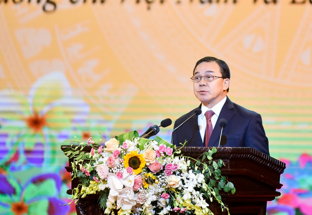Kỷ niệm trọng thể lần thứ 45 Quốc khánh nước Cộng hòa Dân chủ Nhân dân Lào