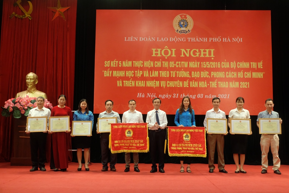 Đẩy mạnh học tập và làm theo tư tưởng, đạo đức, phong cách Hồ Chí Minh trong đoàn viên, người lao động