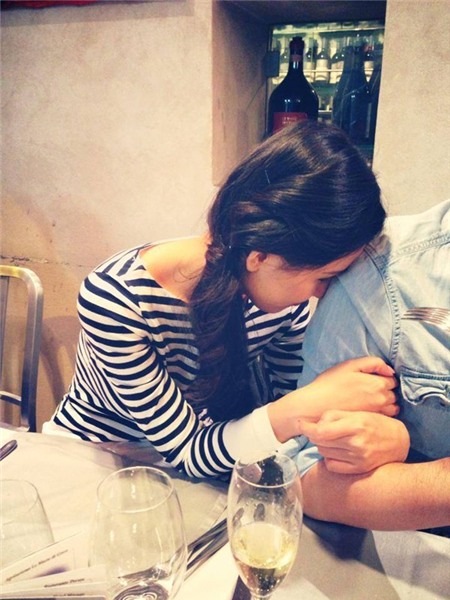 Bí quyết khoe người yêu của các người đẹp Việt