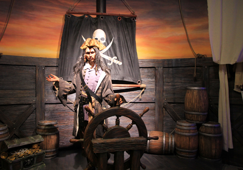 Việt Nam có bảo tàng sáp đầu tiên tại Đà Nẵng IMG-8541-3283-1390883496.jpg