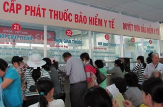 Nhiều điểm mới về BHYT bắt đầu có hiệu lực