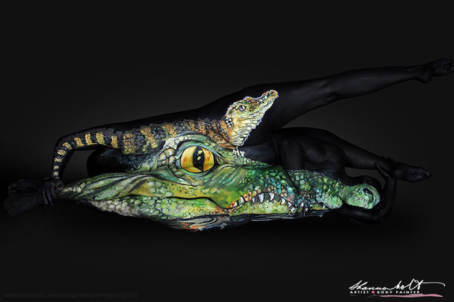 Tác phẩm body painting mô tả động vật