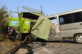 Vụ tai nạn nghiêm trọng tại Thanh Hóa: Lái xe chỉ có bằng B2