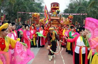 Lễ hội gò Đống Đa: Tôn vinh truyền thống anh hùng