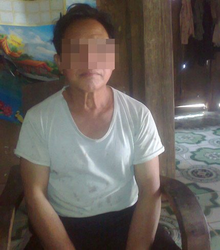 Thiếu nữ xinh đẹp vào rừng tự tử vì cha mẹ ép duyên con bằng hủ tục 2 Thiếu nữ xinh đẹp vào rừng tự tử vì cha mẹ ép duyên con bằng hủ tục 2