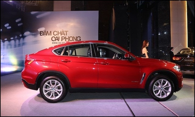 Ảnh thực tế BMW X6 2015 được bán ra tại Việt Nam giá 3,389 tỷ đồng
