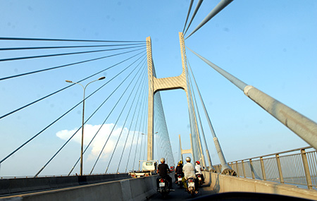 Nhiều công trình đang mọc lên.