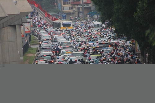 nghỉ lễ, đông nghẹt, đầu tuần, đi làm, Hà Nội