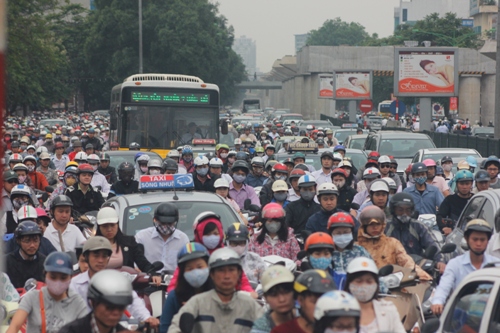 nghỉ lễ, đông nghẹt, đầu tuần, đi làm, Hà Nội