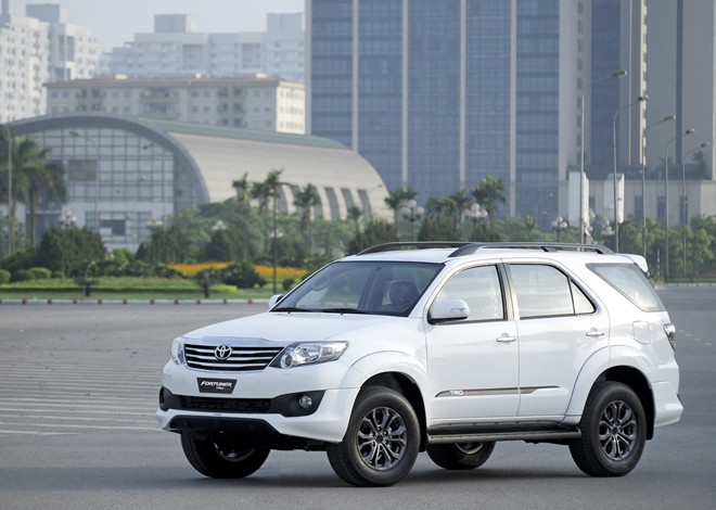 Toyota Fortuner TRD Sportivo 2014.