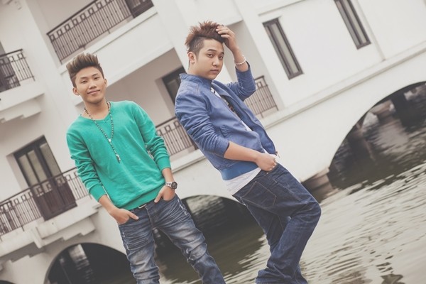 Yanbi, Mr T có thể bị tạm đình chỉ biểu diễn vì MV dung tục 