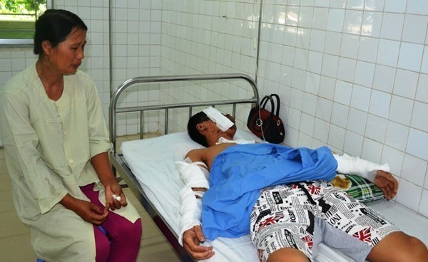 10 sự cố hy hữu trong kỳ thi đại học đợt 2 Thái đành từ giã giấc mơ đại học do vụ việc tạt a xít. Ảnh Tiền Phong.