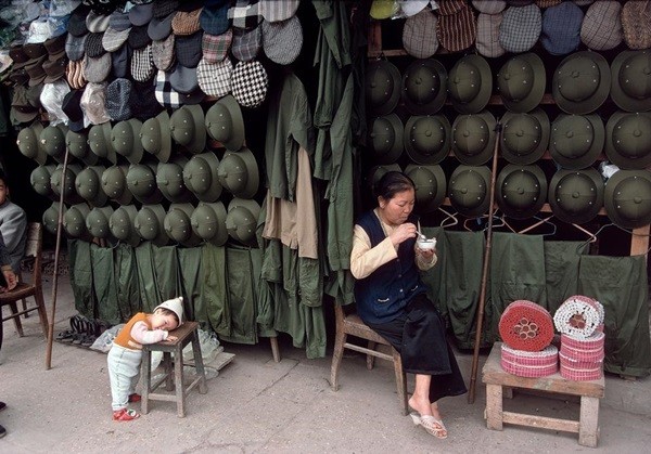 Việt Nam năm 1994 bình dị qua ống kính nhiếp ảnh gia Pháp 1
