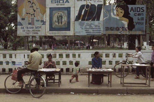 Việt Nam năm 1994 bình dị qua ống kính nhiếp ảnh gia Pháp 22