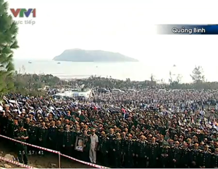 Bắt đầu nghi lễ an táng Đại tướng