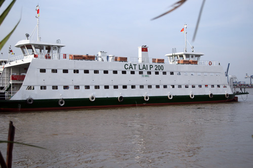 Chiếc phà P200 bị sự cố. Ảnh: An Nhơn
