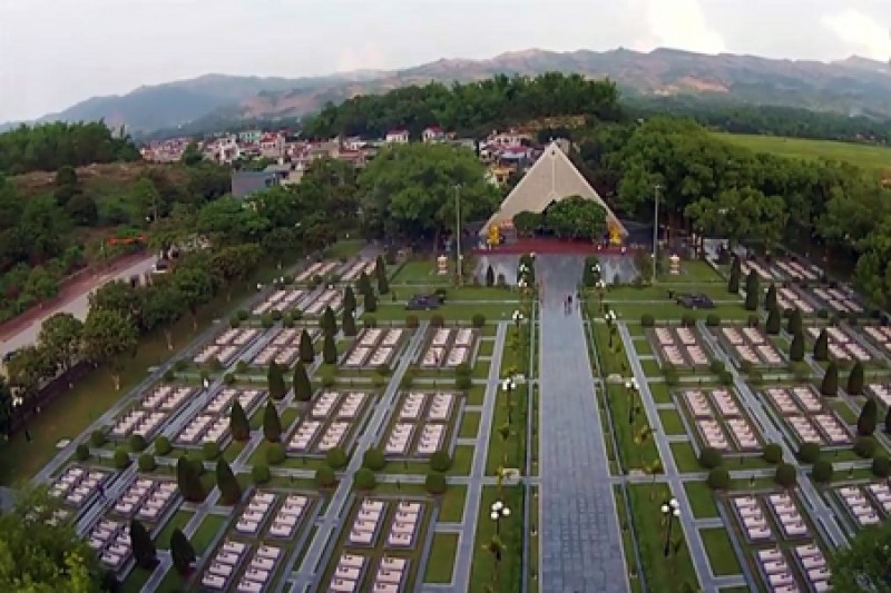 ghi long tac da cong on cac liet si nguyen dung xay dat nuoc manh giau