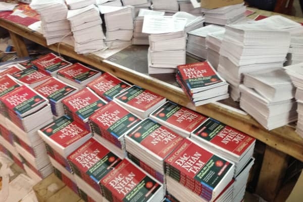 Chuyển cơ quan điều tra vụ hơn 40.000 cuốn sách giả ở Hà Đông