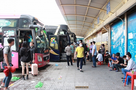 Siết chặt khai báo y tế đối với người dân quay lại Hà Nội sau kỳ nghỉ Lễ