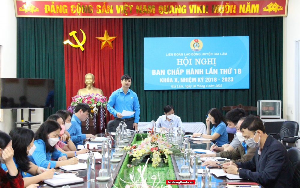 Liên đoàn Lao động huyện Gia Lâm ký kết Chương trình phúc lợi cho đoàn viên