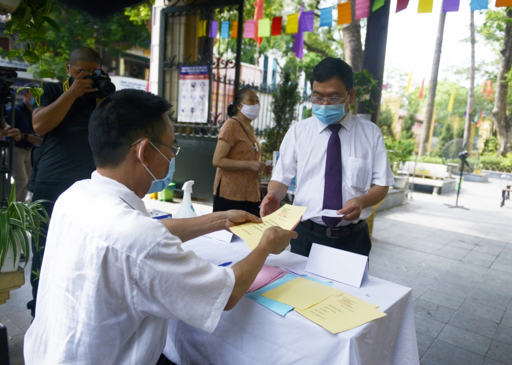Quận Hoàn Kiếm: Diễn tập đảm bảo an toàn phòng, chống dịch Covid-19 phục vụ bầu cử